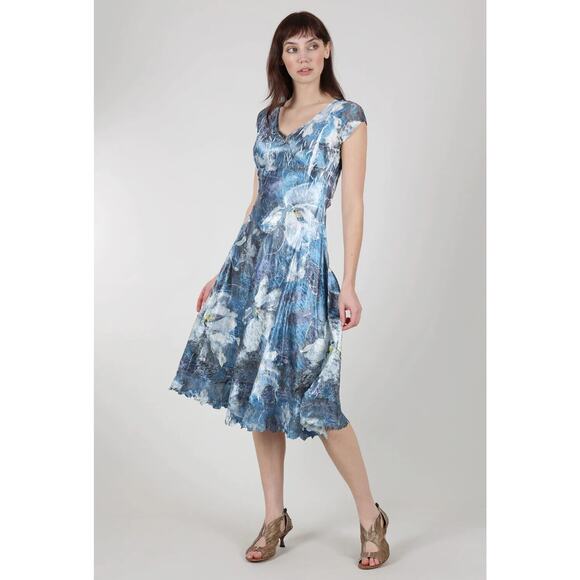 Komarov NWT Blue Misty Short Sleeve V-neck Dress Size L - Picture 1 of 7